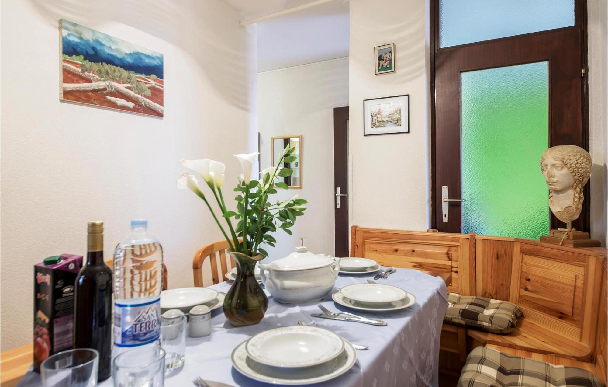 Gorgeous Apartment In Pula With House Sea View Esterno foto