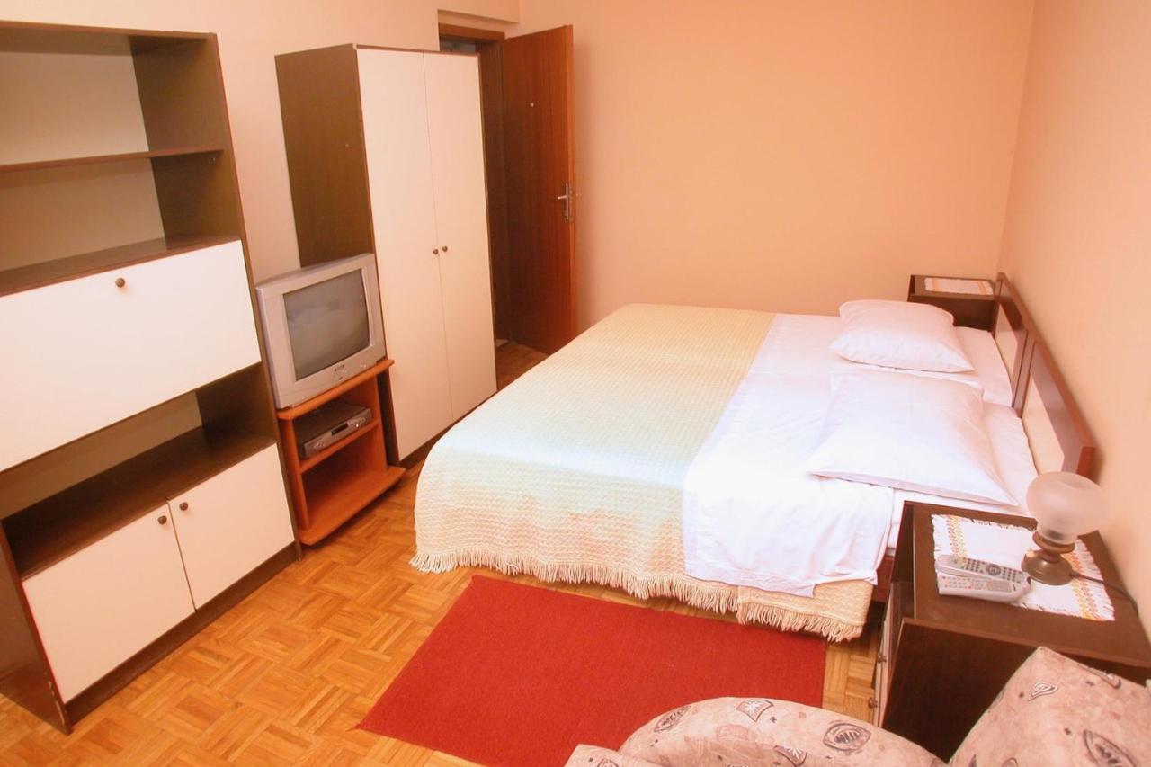 Gorgeous Apartment In Pula With House Sea View Esterno foto